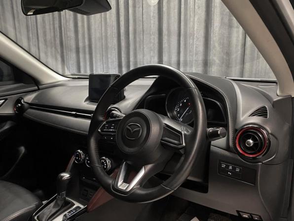 Mazda CX-3 I с пробегом 2017 года, цена 1 590 000 рублей, 92210 км, внедорожник, Автокод Объявления