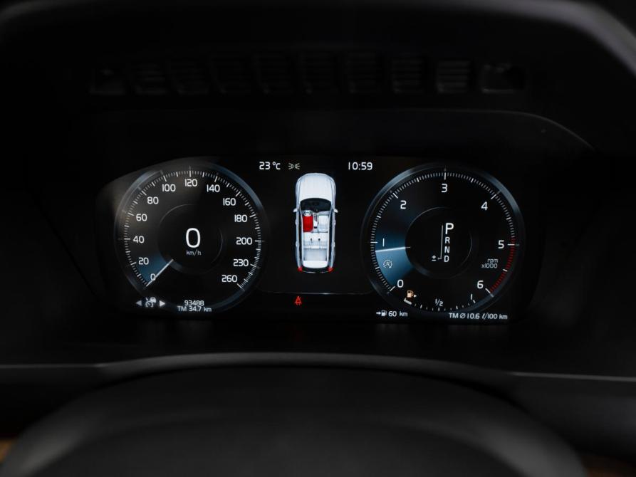 Volvo XC90 II Москва  - изображение 12