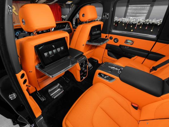Rolls-Royce Cullinan I Рестайлинг с пробегом 2025 года, цена 67 000 000 рублей, 55 км, внедорожник, Автокод Объявления