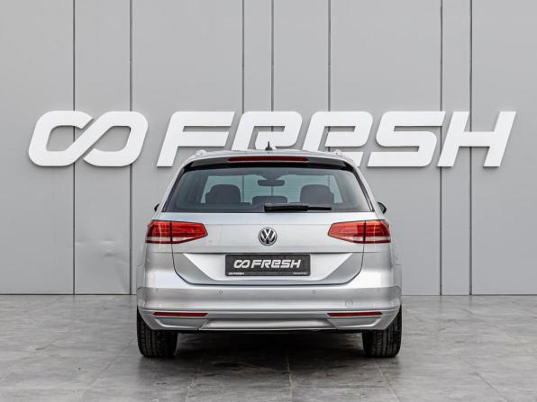 Volkswagen Passat B8 с пробегом 2018 года, цена 1 959 000 рублей, 167319 км, универсал, Автокод Объявления