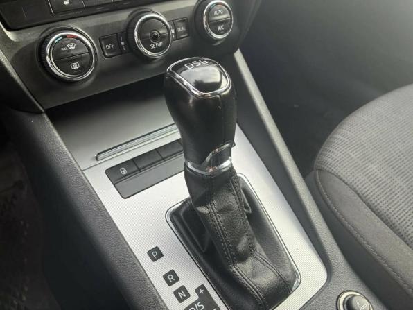 Skoda Octavia III (A7) с пробегом 2014 года, цена 940 000 рублей, 208000 км, лифтбек, Автокод Объявления