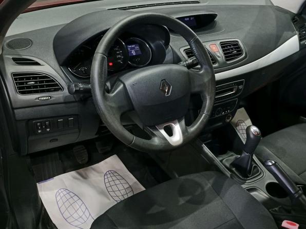 Renault Megane III с пробегом 2011 года, цена 745 000 рублей, 148823 км, хэтчбек, Автокод Объявления