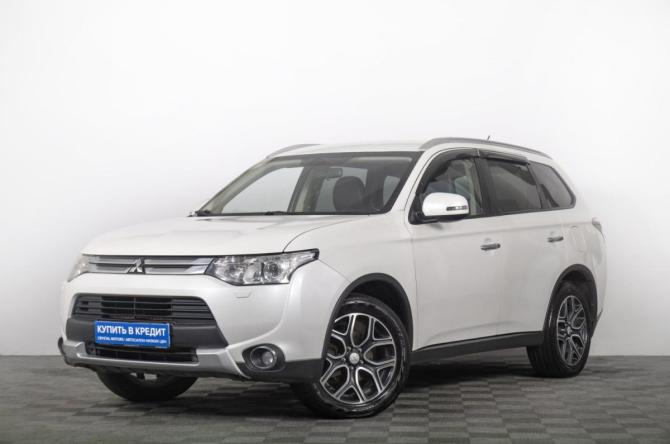 Mitsubishi Outlander III Рестайлинг с пробегом 2014 года, цена 1 599 000 рублей, 216000 км, внедорожник, Автокод Объявления