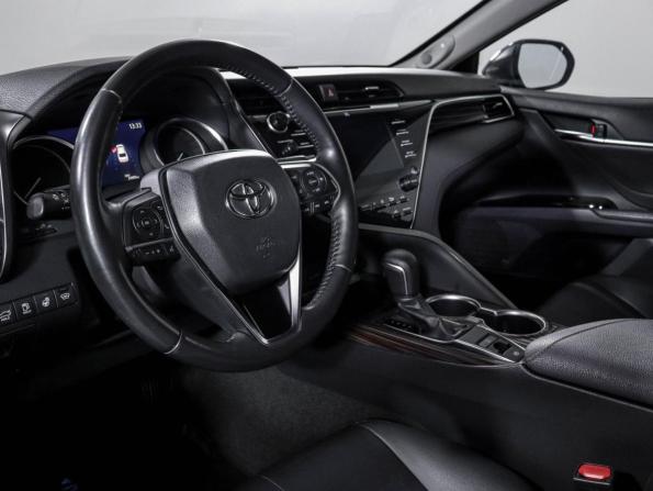 Toyota Camry VIII (XV70) с пробегом 2020 года, цена 3 625 000 рублей, 24989 км, седан, Автокод Объявления