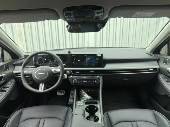 Hyundai Sonata VIII (DN8) Рестайлинг с пробегом 2025 года, цена 4 499 000 рублей, 1750 км, седан, Автокод Объявления