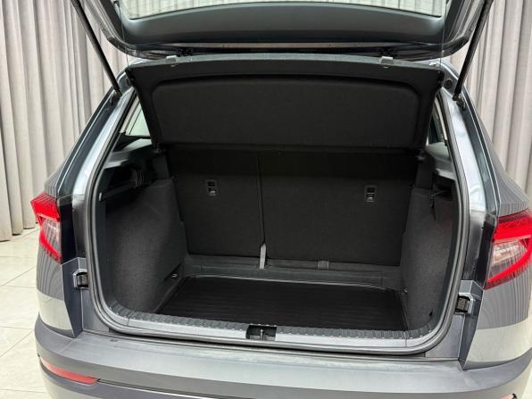 Skoda Karoq I с пробегом 2021 года, цена 2 629 000 рублей, 30121 км, внедорожник, Автокод Объявления