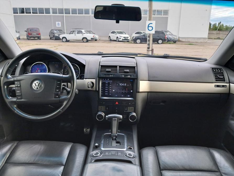 Volkswagen Touareg I Рестайлинг Набережные Челны  - изображение 17