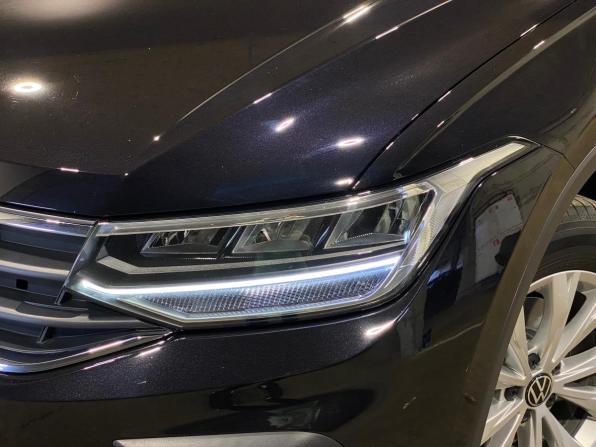 Volkswagen Tiguan II Рестайлинг с пробегом 2021 года, цена 2 850 000 рублей, 47859 км, внедорожник, Автокод Объявления