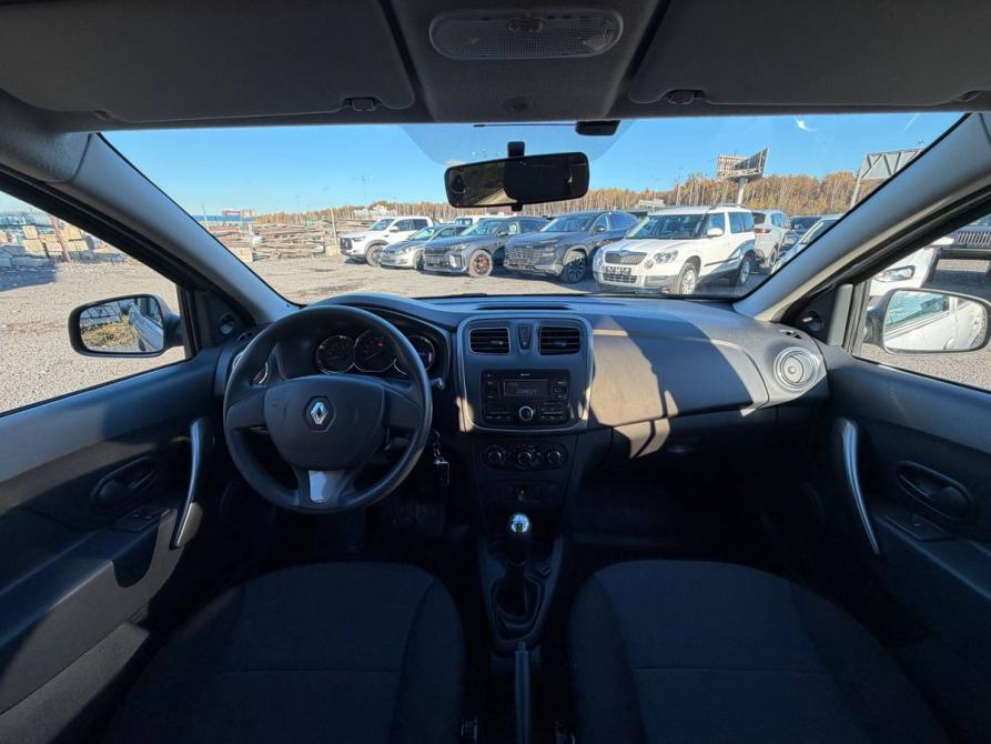Renault Logan II Санкт-Петербург  - изображение 8