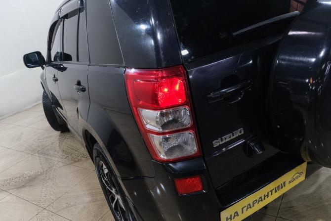 Suzuki Escudo III с пробегом 2006 года, цена 1 069 000 рублей, 392000 км, внедорожник, Автокод Объявления