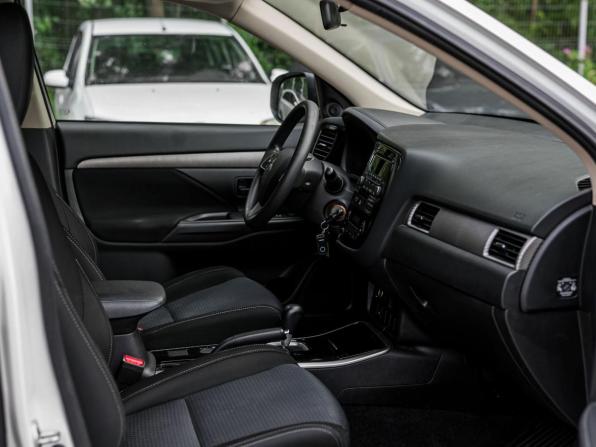Mitsubishi Outlander III Рестайлинг 2 с пробегом 2017 года, цена 1 590 000 рублей, 151508 км, внедорожник, Автокод Объявления