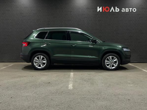 Skoda Karoq I с пробегом 2020 года, цена 1 805 000 рублей, 190500 км, внедорожник, Автокод Объявления