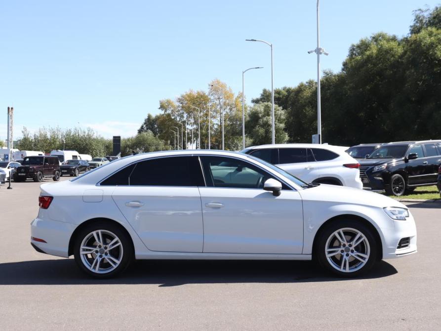 Audi A3 III (8V) Рестайлинг Москва  - изображение 4