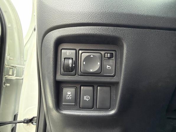 Nissan Juke I с пробегом 2011 года, цена 825 000 рублей, 192308 км, внедорожник, Автокод Объявления