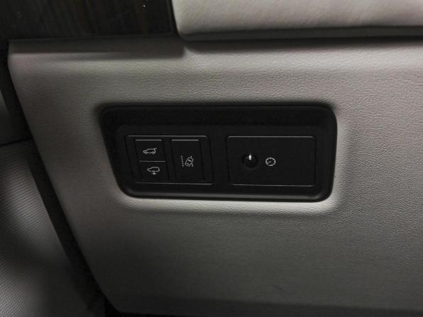 Land Rover Range Rover IV с пробегом 2015 года, цена 4 935 000 рублей, 136526 км, внедорожник, Автокод Объявления