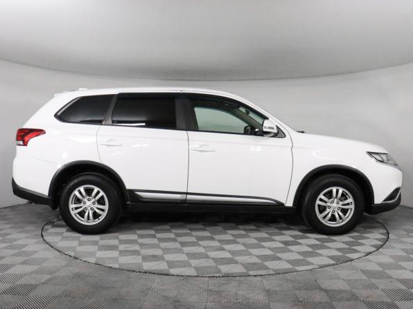 Mitsubishi Outlander III Рестайлинг 3 с пробегом 2019 года, цена 2 249 000 рублей, 123890 км, внедорожник, Автокод Объявления