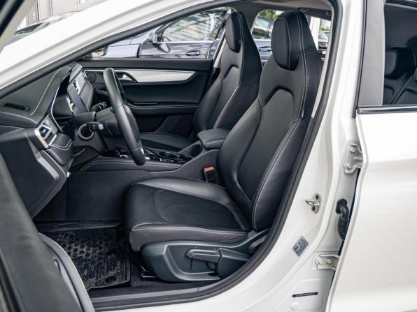JAC J7 I с пробегом 2023 года, цена 1 410 000 рублей, 36644 км, лифтбек, Автокод Объявления