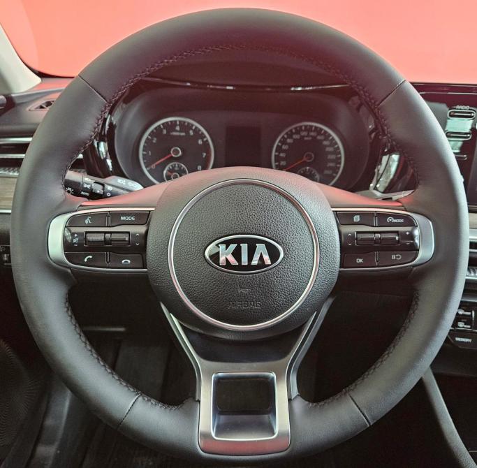 Kia K5 III Вологда  - изображение 11