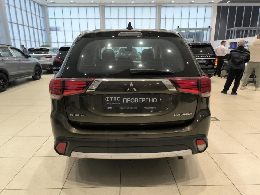 Mitsubishi Outlander III Рестайлинг 2 Казань  - изображение 7