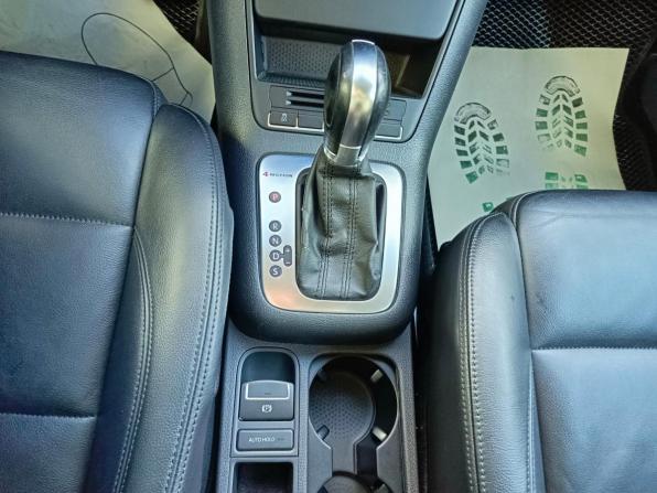 Volkswagen Tiguan I Рестайлинг с пробегом 2011 года, цена 1 149 995 рублей, 251380 км, внедорожник, Автокод Объявления