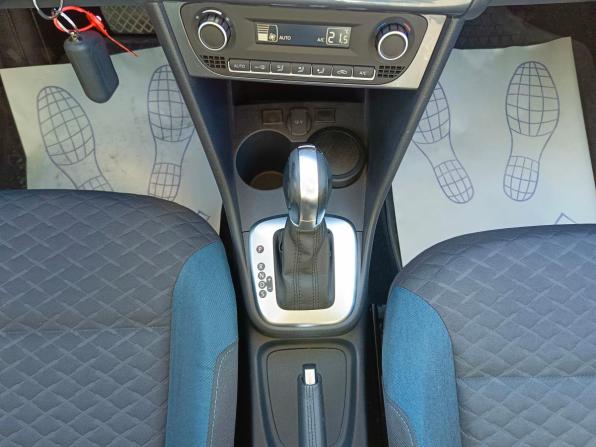 Volkswagen Polo V Рестайлинг с пробегом 2019 года, цена 1 344 995 рублей, 85002 км, седан, Автокод Объявления
