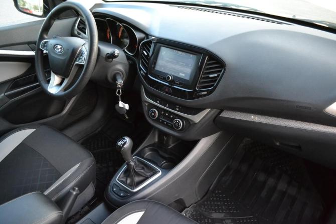 Lada (ВАЗ) Vesta I с пробегом 2019 года, цена 1 110 000 рублей, 102500 км, универсал, Автокод Объявления
