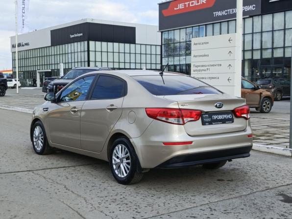 Kia Rio III Рестайлинг с пробегом 2015 года, цена 1 035 000 рублей, 105571 км, седан, Автокод Объявления