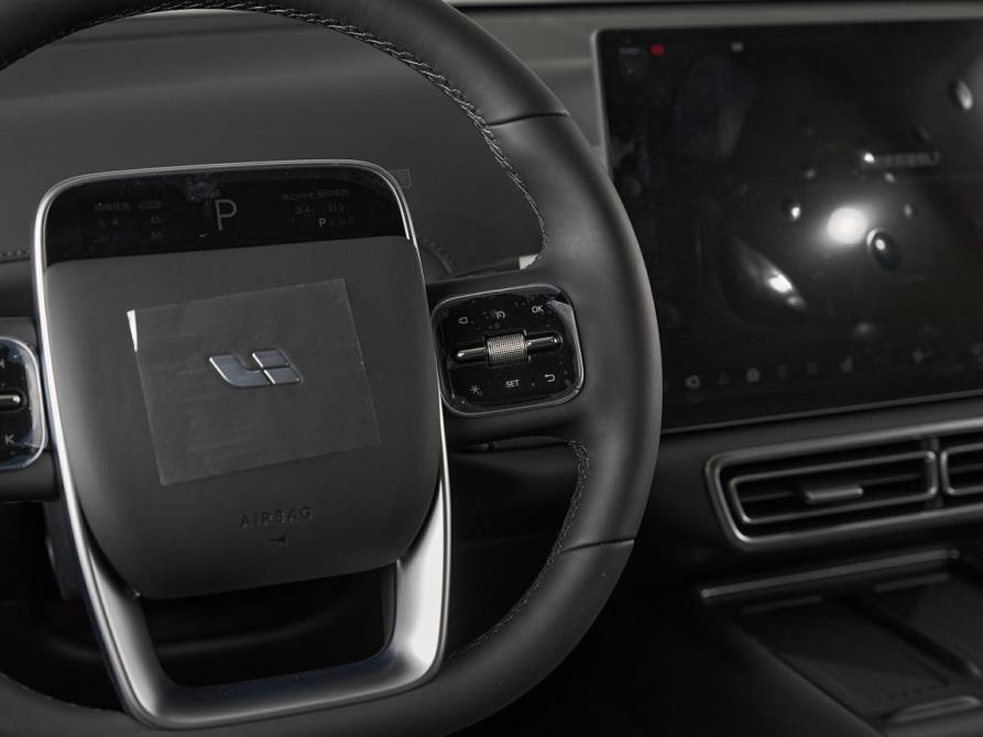 Li Auto (Lixiang) L7 I Рестайлинг Москва  - изображение 20