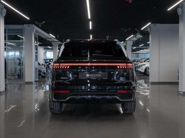 Geely Monjaro I Рестайлинг 2 с пробегом 2025 года, цена 4 200 000 рублей, 30 км, внедорожник, Автокод Объявления