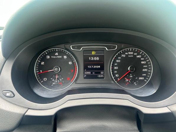 Audi Q3 I (8U) с пробегом 2012 года, цена 1 360 000 рублей, 232693 км, внедорожник, Автокод Объявления