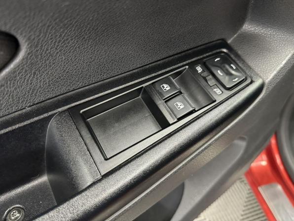 Lada (ВАЗ) Vesta I с пробегом 2015 года, цена 769 000 рублей, 112031 км, седан, Автокод Объявления