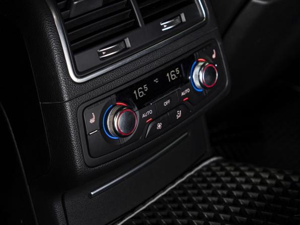 Audi A6 allroad III (C7) Рестайлинг с пробегом 2016 года, цена 2 729 000 рублей, 260847 км, универсал, Автокод Объявления