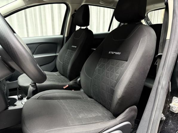 Renault Sandero II с пробегом 2016 года, цена 799 000 рублей, 176977 км, хэтчбек, Автокод Объявления