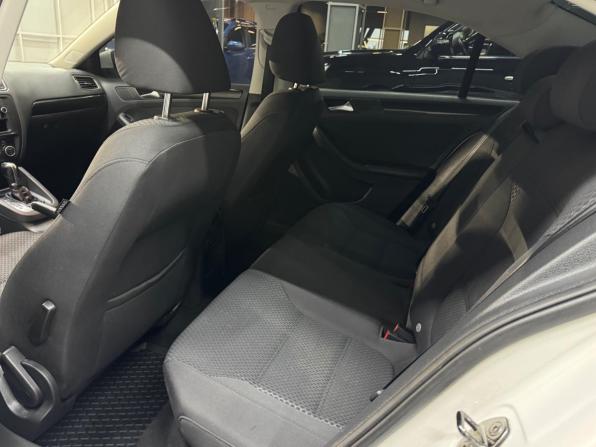 Volkswagen Jetta VI с пробегом 2012 года, цена 1 047 000 рублей, 157900 км, седан, Автокод Объявления