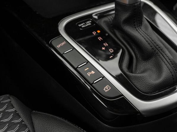 Kia Ceed III Рестайлинг с пробегом 2022 года, цена 2 380 000 рублей, 60688 км, универсал, Автокод Объявления