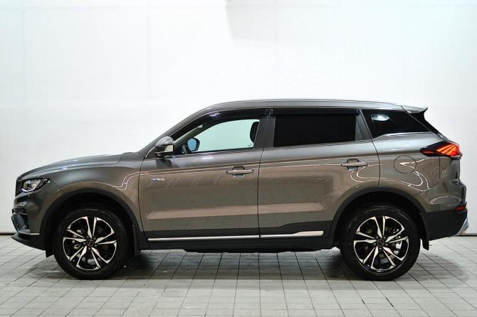 Geely Atlas Pro с пробегом 2023 года, цена 2 300 000 рублей, 12000 км, внедорожник, Автокод Объявления