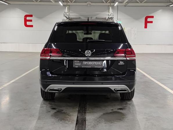 Volkswagen Teramont I с пробегом 2019 года, цена 2 713 000 рублей, 238768 км, внедорожник, Автокод Объявления