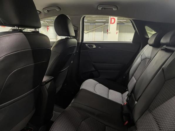 Kia Ceed III с пробегом 2018 года, цена 1 799 000 рублей, 67628 км, хэтчбек, Автокод Объявления