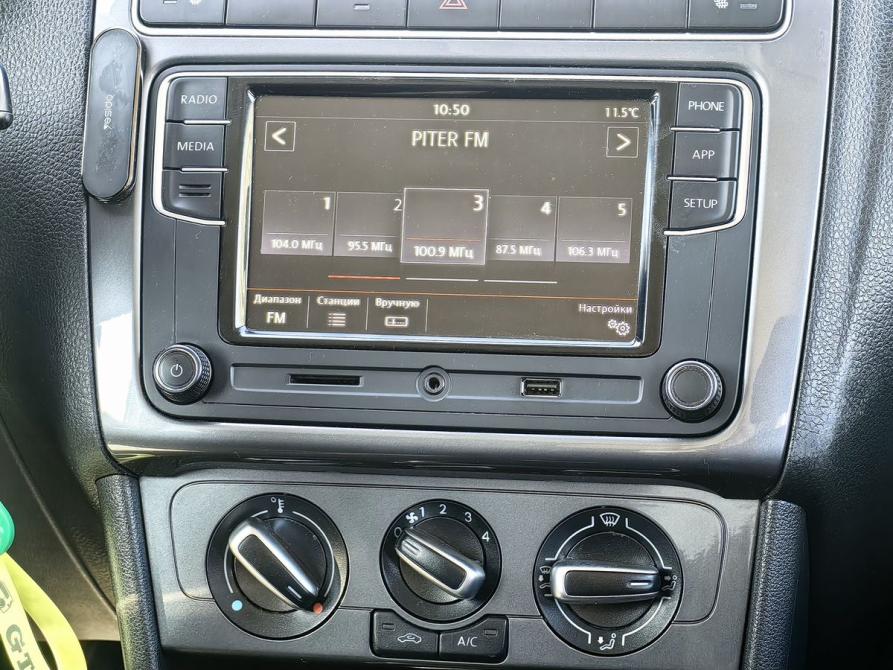 Volkswagen Polo V Рестайлинг Санкт-Петербург  - изображение 12