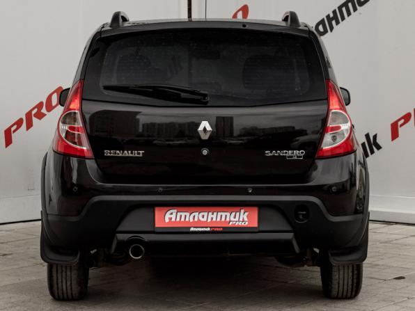 Renault Sandero I с пробегом 2014 года, цена 650 000 рублей, 225884 км, хэтчбек, Автокод Объявления