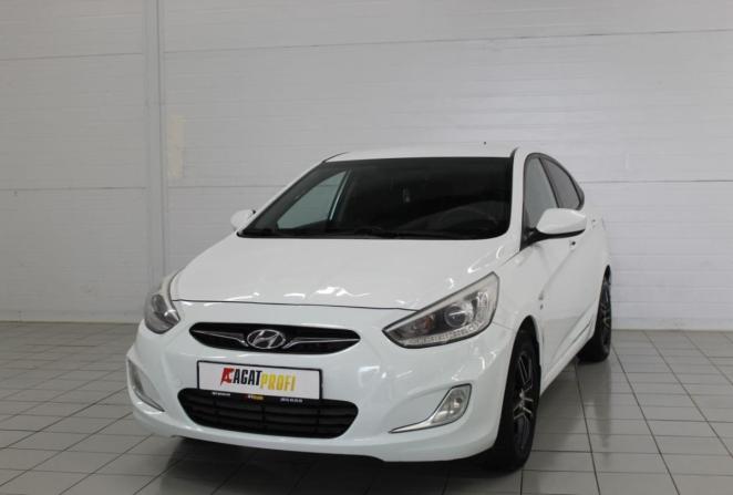 Hyundai Solaris I с пробегом 2014 года, цена 760 000 рублей, 200064 км, седан, Автокод Объявления