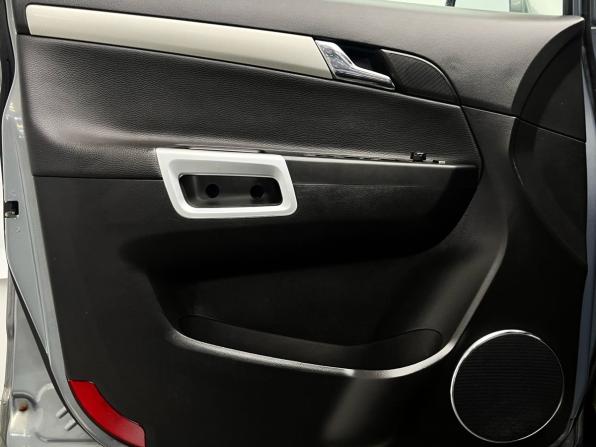Opel Antara I Рестайлинг с пробегом 2012 года, цена 810 000 рублей, 271400 км, внедорожник, Автокод Объявления