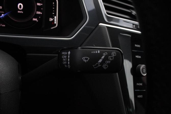 Volkswagen Tiguan II с пробегом 2019 года, цена 2 895 000 рублей, 161477 км, внедорожник, Автокод Объявления