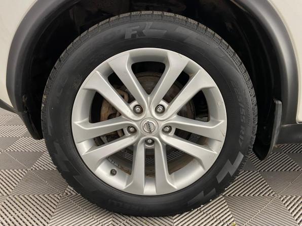 Nissan Juke I с пробегом 2013 года, цена 875 000 рублей, 180407 км, внедорожник, Автокод Объявления