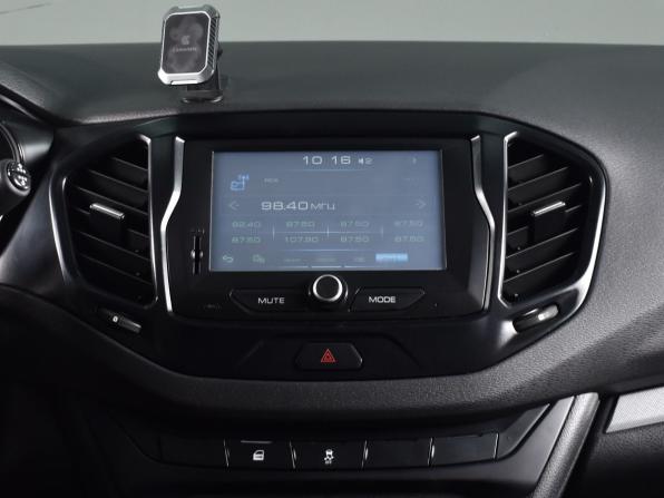 Lada (ВАЗ) Vesta I с пробегом 2018 года, цена 839 995 рублей, 138537 км, седан, Автокод Объявления