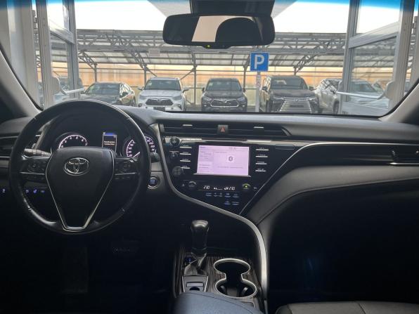 Toyota Camry VIII (XV70) с пробегом 2018 года, цена 2 400 000 рублей, 86899 км, седан, Автокод Объявления