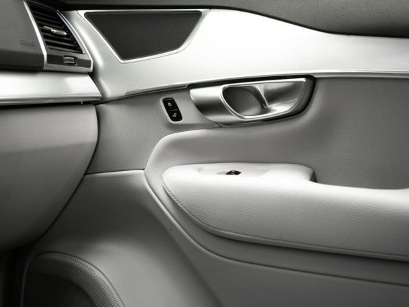 Volvo XC90 II с пробегом 2018 года, цена 3 749 000 рублей, 130550 км, внедорожник, Автокод Объявления