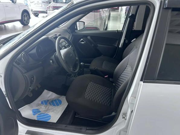 Lada (ВАЗ) Granta I Рестайлинг с пробегом 2023 года, цена 798 000 рублей, 32400 км, седан, Автокод Объявления