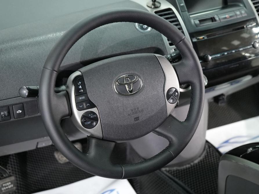 Toyota Prius II Рестайлинг (XW20) Новосибирск  - изображение 19