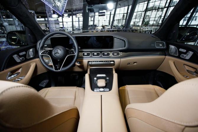 Новый Mercedes-Benz GLE II (V167) Рестайлинг 2 2026 года, цена 18 390 000 рублей, внедорожник, Автокод Объявления